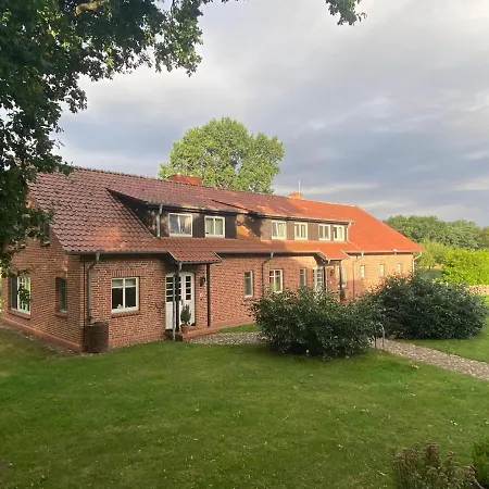 Gut Am - Ferienhaeuser Settin