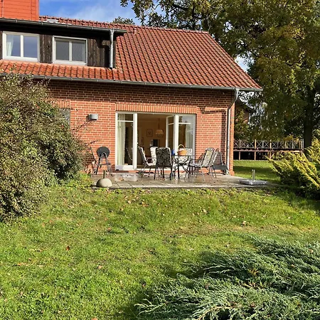 Gut Am - Ferienhaeuser Settin