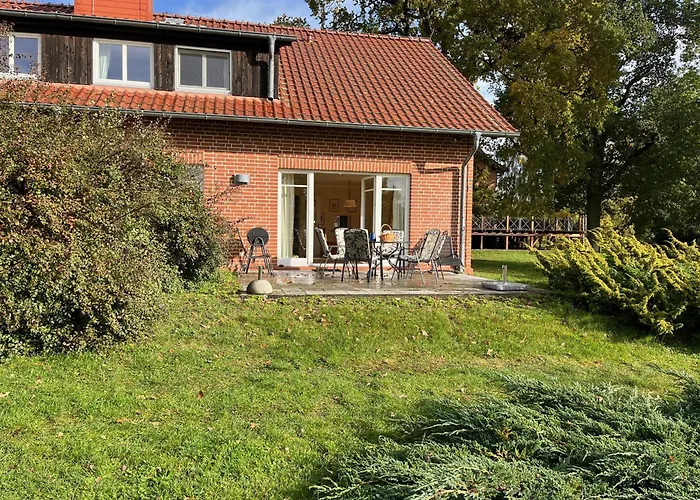 Gut Am - Ferienhaeuser Settin